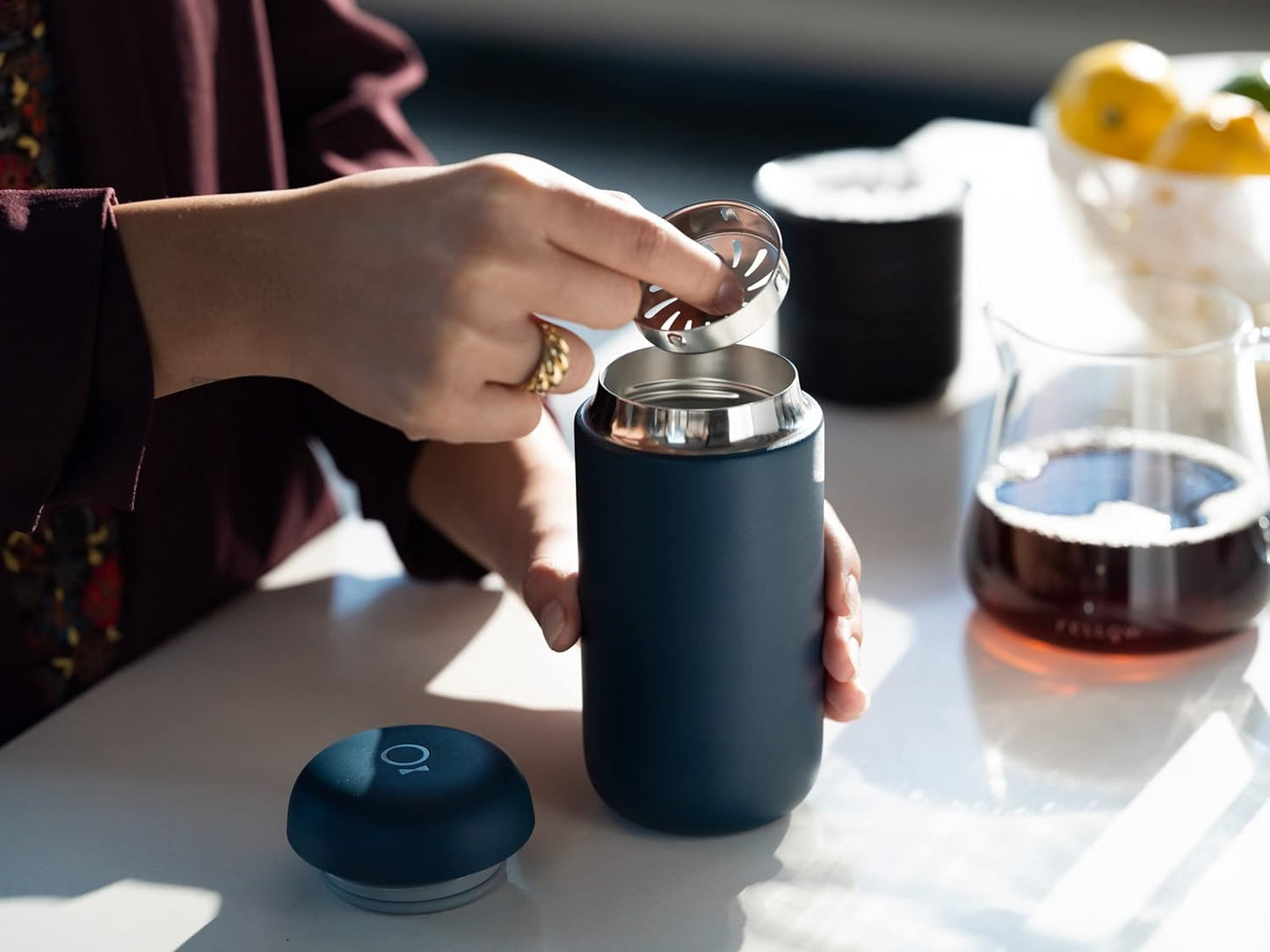 Fellow 16 oz Carter Move Travel Mug - Vacuum-Insulated Stainless Steel Travel Coffee Mug - Coffee Tumbler with Ceramic Interior and Splash Guard - Matte Black