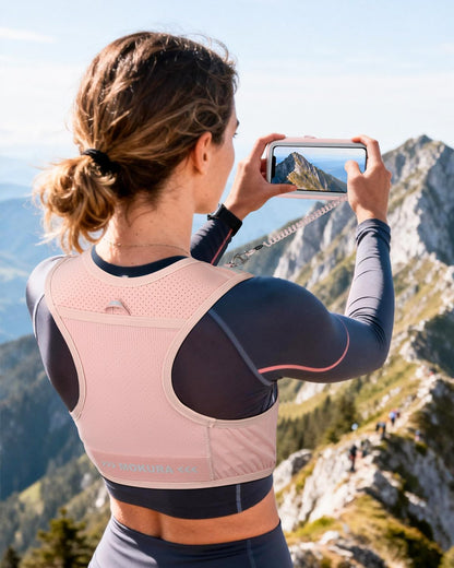 MOKURA Running Vest for Women Men, Lightweight Hydration Vest with 500ML Soft Flask & Phone Holder, Reflective Running Backpack, Adjustable Run Pack Water Bottle, Runner Marathon Essentials
