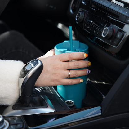 BJPKPK 22oz Insulated Tumbler With lid And Straw Stainless Steel Tumblers Travel Coffee Mug Reusable Thermal Cup,Sky