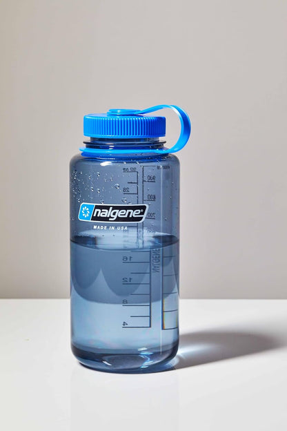 Nalgene 32 oz Wide Mouth Water Bottle | BPA-Free, Durable & Leak Proof, Lightweight Bottle for Hiking & Gym, Work & Travel