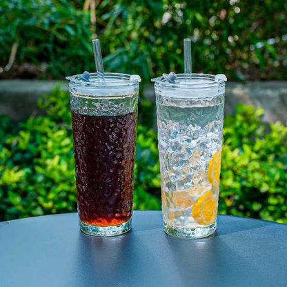 SUROQUE 20oz Ribbed Glass Tumblers with Lids & Straws, Ideal for Iced Coffee, Cocktails & More - Includes Cleaning Brush