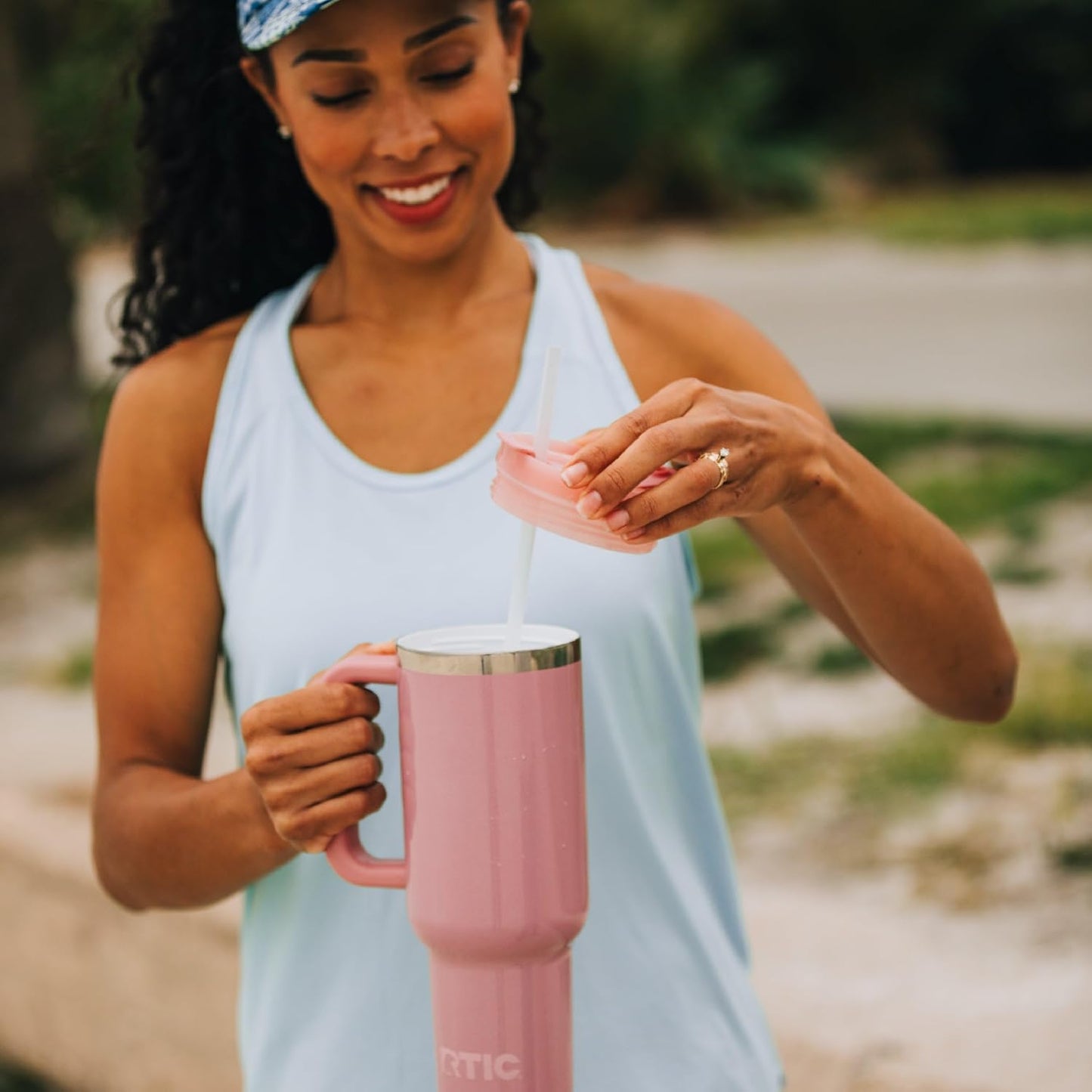 RTIC 30 oz Road Trip Tumbler Double-Walled Ceramic Lined InsulatedStainless Steel Portable Travel Coffee Mug Cup with Lid, Handle and Straw, Periwinkle Bouquet