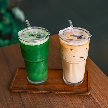 SUROQUE 20oz Ribbed Glass Tumblers with Lids & Straws, Ideal for Iced Coffee, Cocktails & More - Includes Cleaning Brush