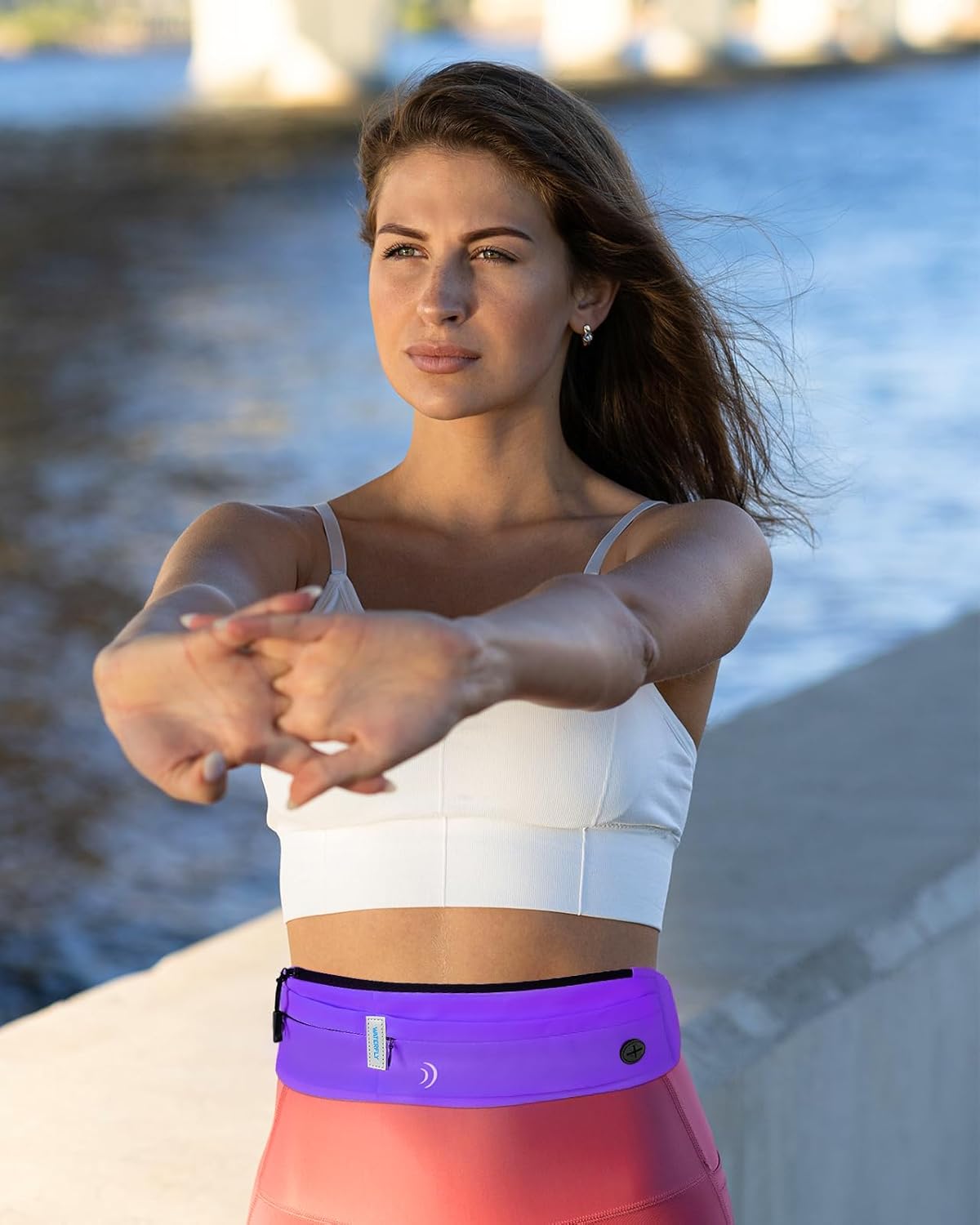 WATERFLY Running Belt Fanny Pack: Runner Marathon Jogging Waist Pack Sport Workout Exercise Fitness Phone Holder Belt for Men Women Jogger Slim Waist Bag Black