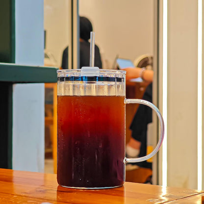 SUROQUE 20oz Ribbed Glass Tumblers with Lids & Straws, Ideal for Iced Coffee, Cocktails & More - Includes Cleaning Brush