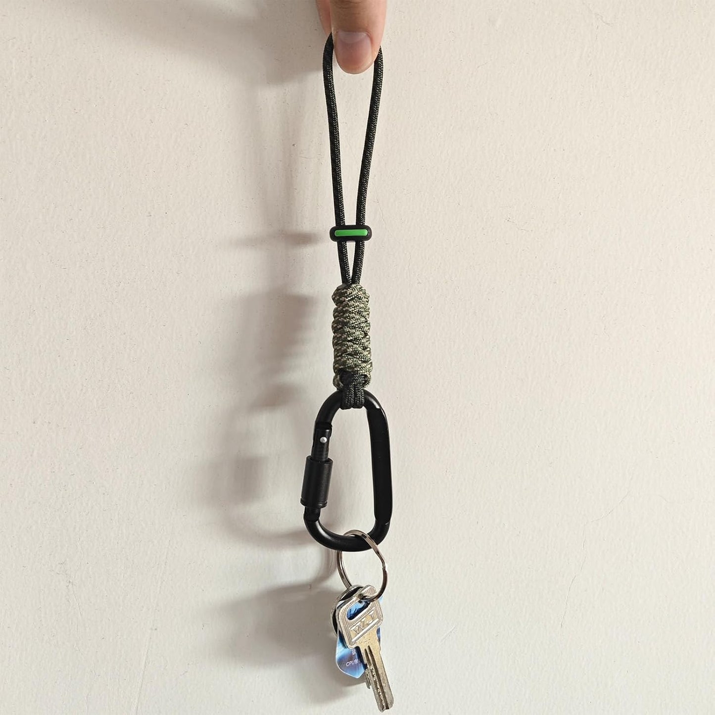 Paracord Keychain/Carabiner Clip - Jaymokes D Ring Metal Hook for Water Bottle, Key, Backpacks and More