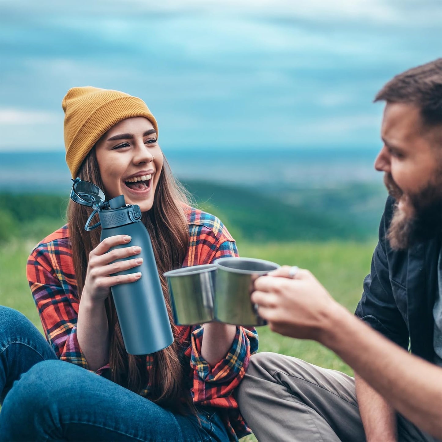 Insulated Water Bottle 24 oz with Dustproof Lid, Carry Handle & Tea Infuser, BPA-Free & Leakproof, Stainless Steel Water Bottles Ideal for Fitness, Hiking, Office & Outdoor Use (Black)