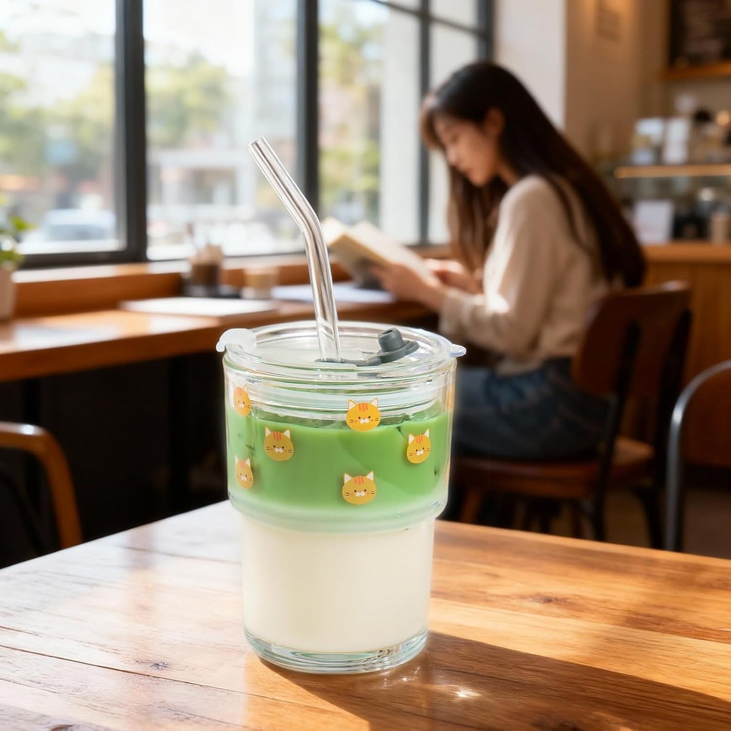 Olvini 13oz Glass Tumbler with Straw and Lid, Reusable Iced Coffee Cup Tumbler, Cute Glass Cups for Water, Matcha, Travel Coffee Mugs (Daisy)