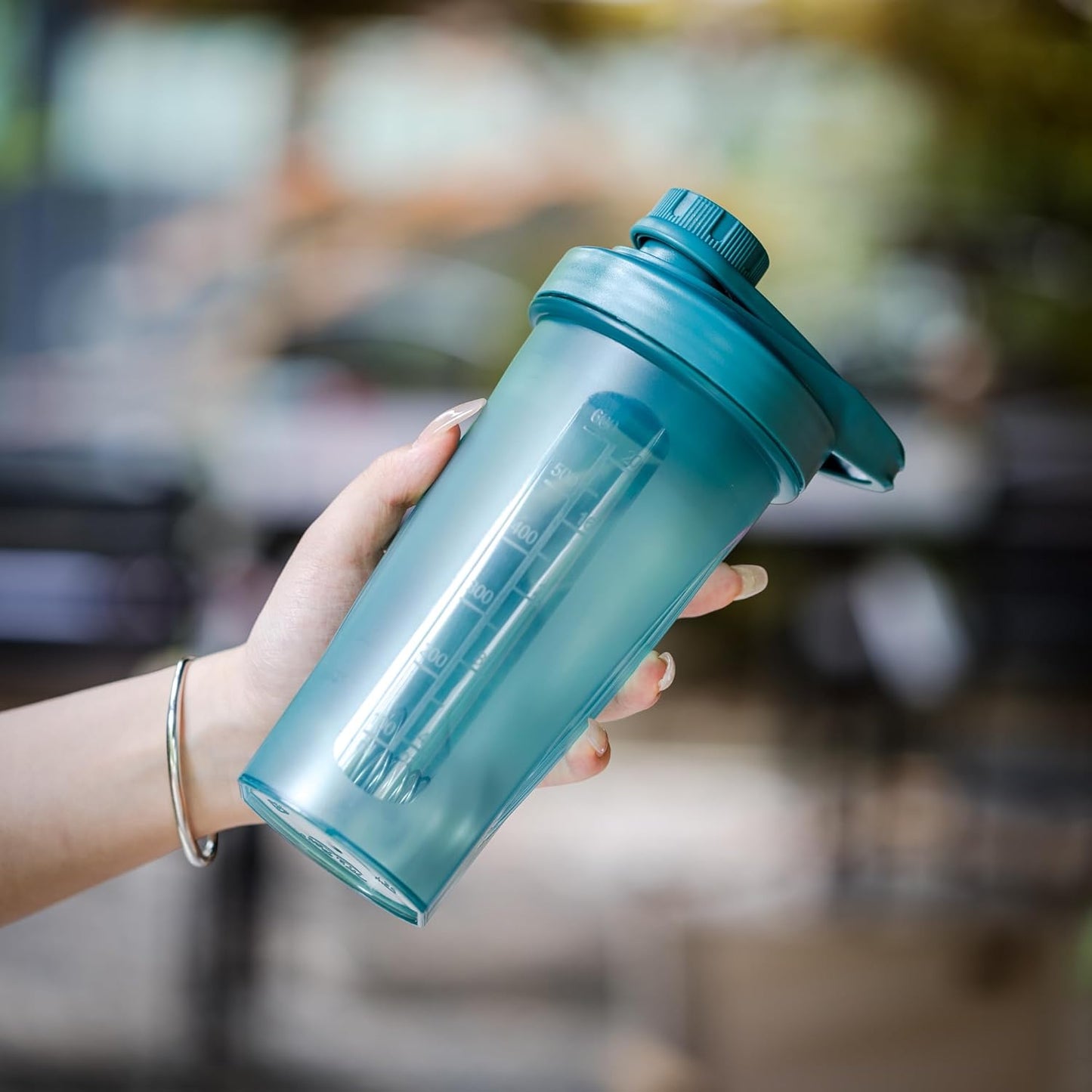 Mr. Pen- Shaker Bottles for Protein Mixes with Twist Cap, 28 oz, Protein Shaker Bottle with Wire Whisk Ball, Shaker Cup, Mixer Bottle