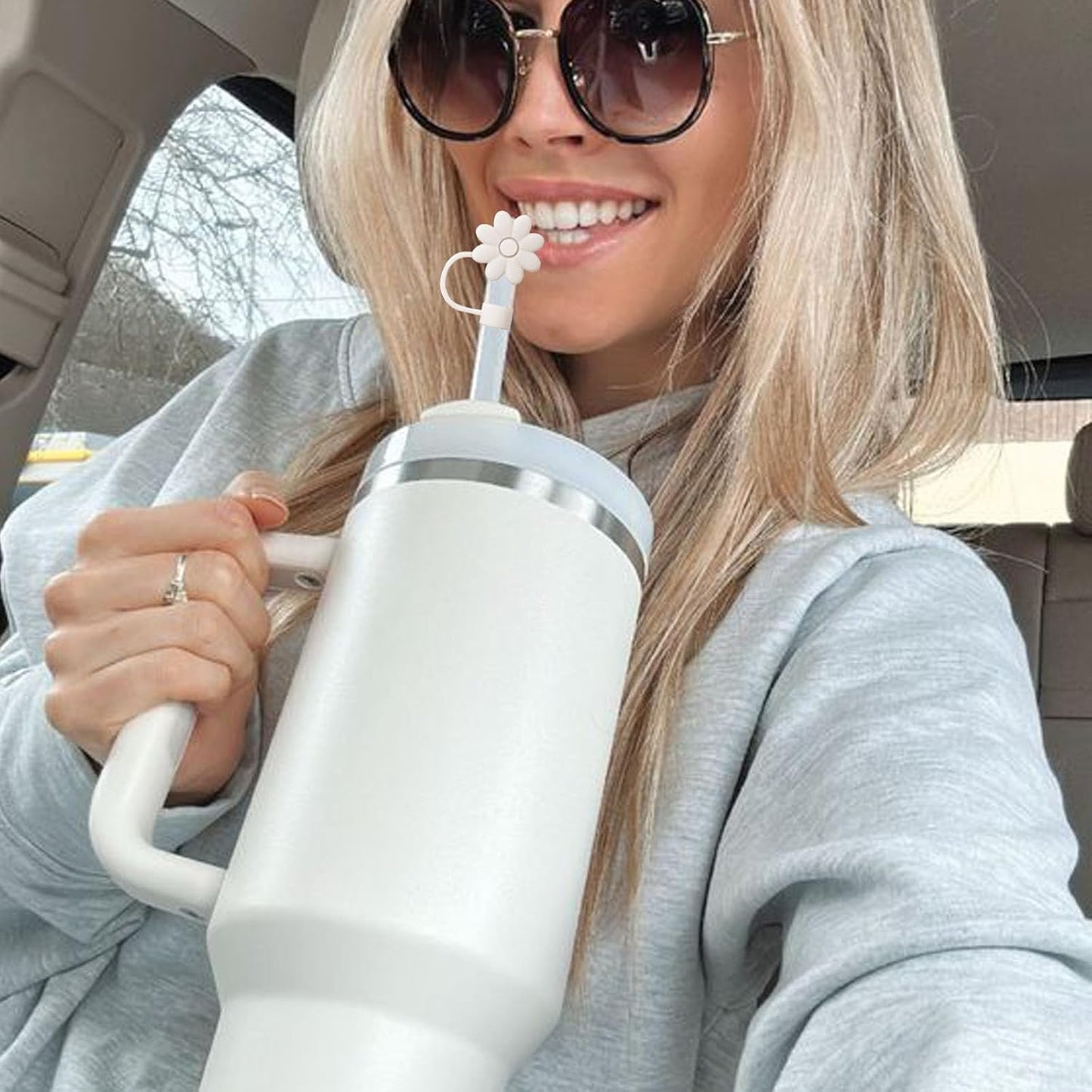 Flower Straw Covers Toppers for Stanley Cups 30&40 Oz Tumbler with Handle Accessories 4PCS Silicone Straw Caps Reusable Straws Tips Protectors for Stanley Cup 10mm 0.4in Straws,Off White