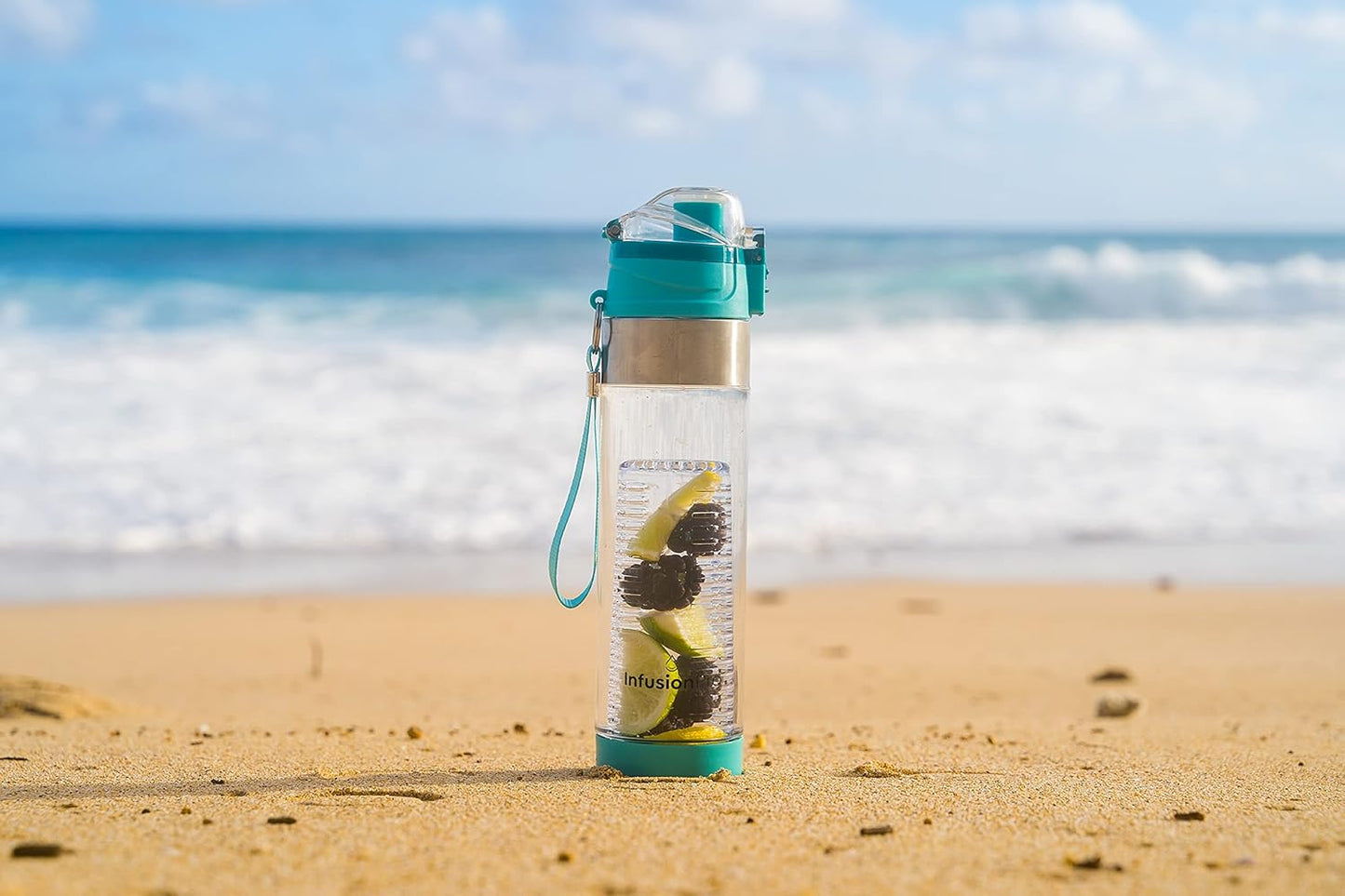 Infusion Pro 32 oz Fruit Infuser Water Bottle with Time Marker - Flip Top Locking Lid, Insulated Sleeve & 50 Recipe Fruit Infusion Water eBook : Leak Proof : for Gym, Sports, Travel : Unique Gift Idea