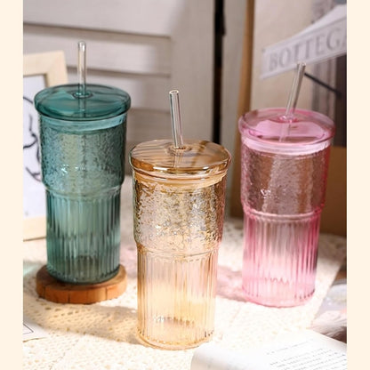 Glass Coffee Cups with Lids and Straws, 20oz Drinking Jar Glass Tumbler for Iced Coffee, Vintage Ripple Glassware Smoothie Cups, Pink, 2Pcs