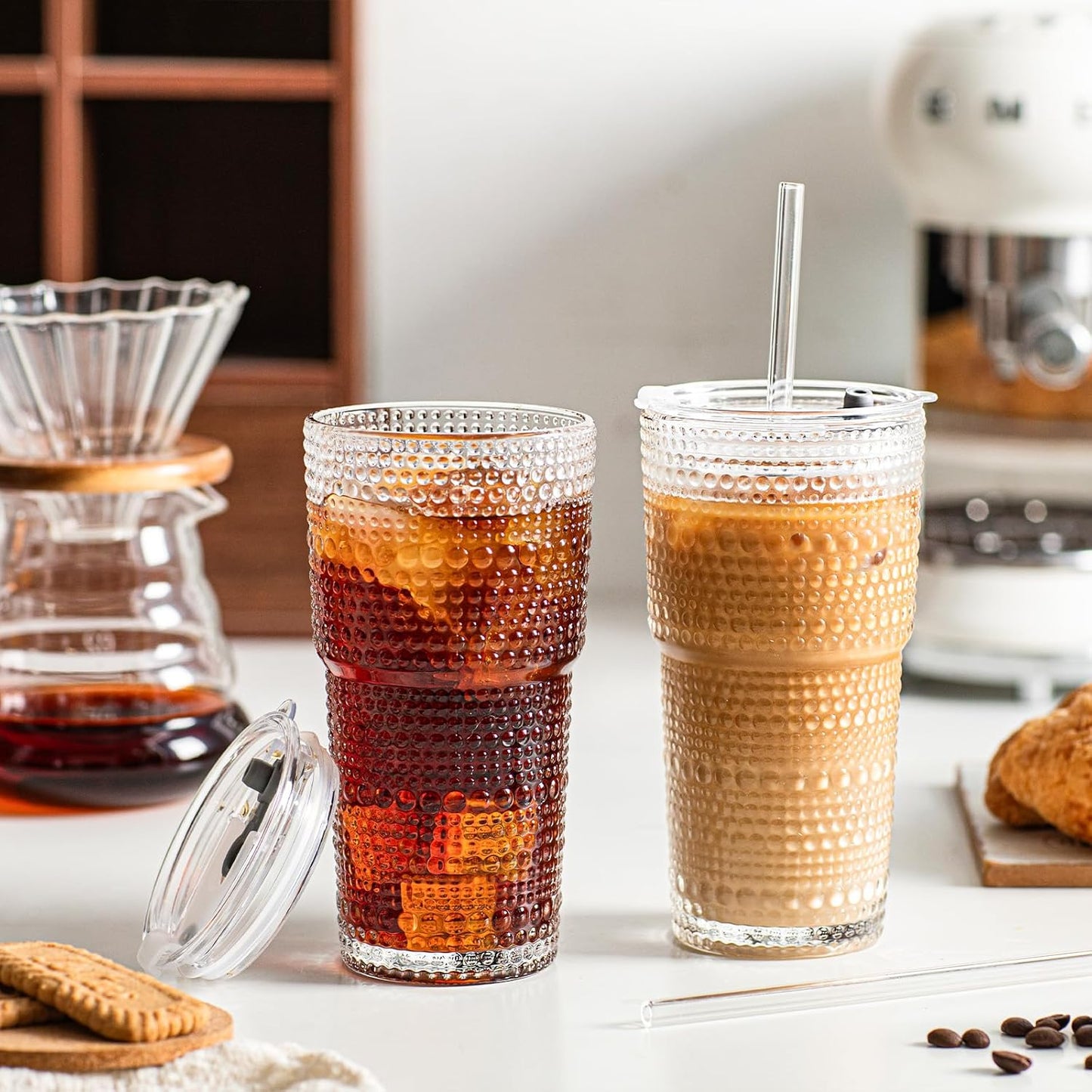 INSETLAN 20oz Hobnail Glass Cups with Lids and Glass Straws – 4 Pieces, Thick-Walled Glass Tumblers for Iced Coffee, Smoothies, Milk, Water, Juice, and More – Elegant and Durable Drinking Glasses