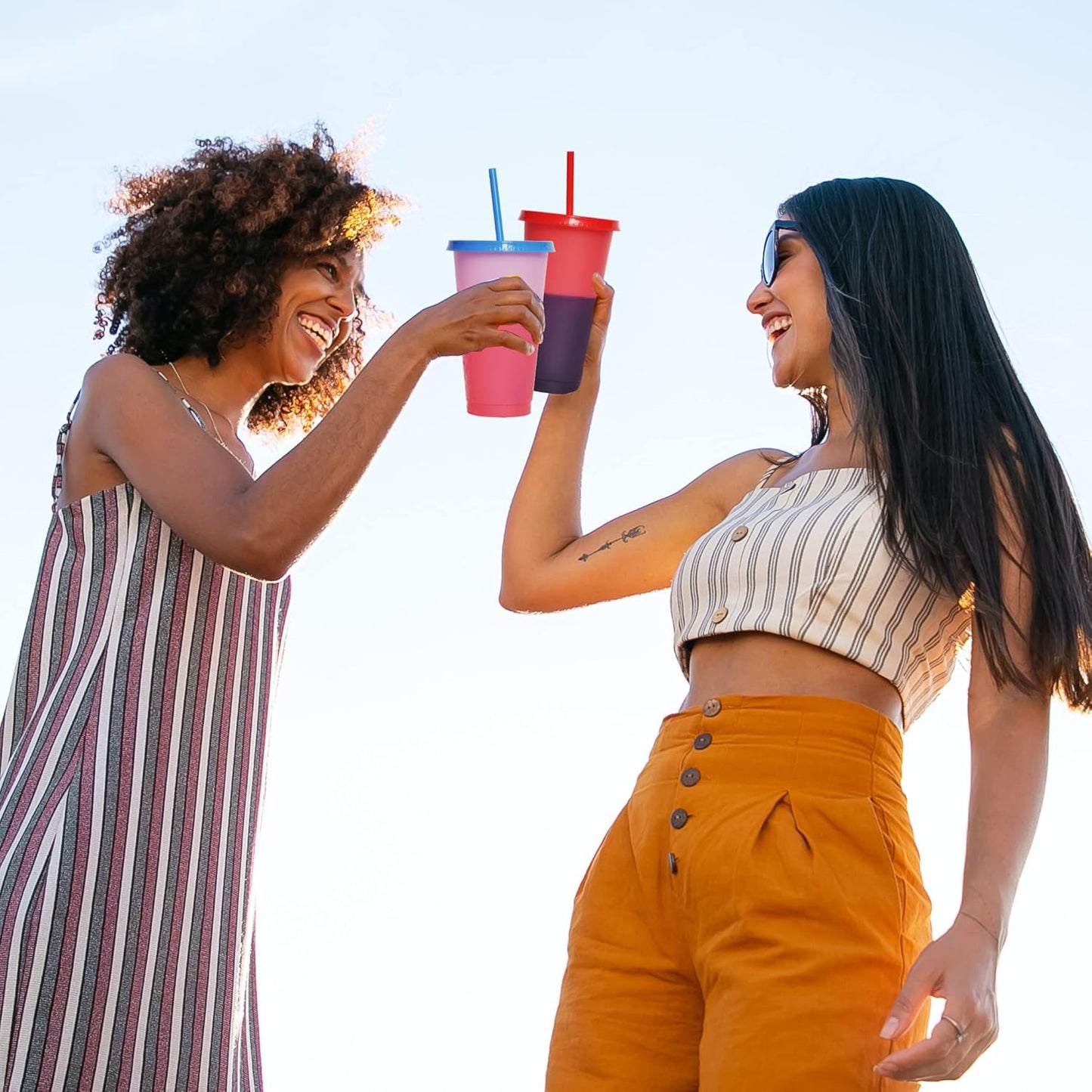 Color Changing Cups, 5 Pack 24oz Plastic Tumblers, Reusable Iced Coffee & Smoothie Cups with Lids and Straws for Parties and Travel