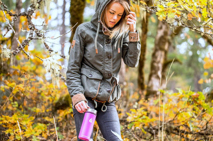 HYDRO CELL Stainless Steel Insulated Water Bottle with Straw - For Cold & Hot Drinks - Metal Vacuum Flask with Screw Cap and Modern Leakproof Sport Thermos for Adults (Neon 18oz)