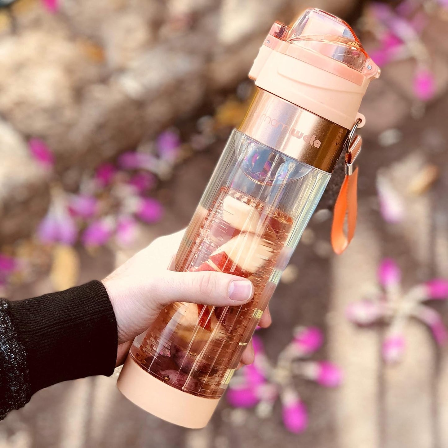 MAMI WATA Fruit Infuser Water Bottle – 24 oz – Tritan Plastic - Unique Stylish Design – Fruit Infused Water recipes eBook & Insulating sleeve – Beautiful Gift Box