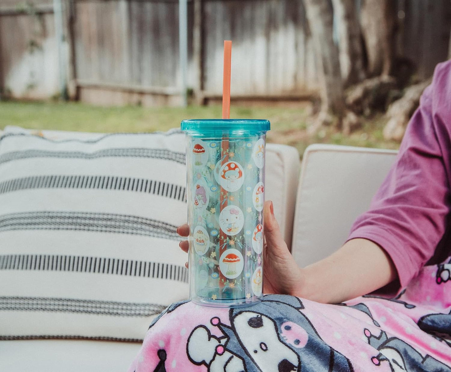 Silver Buffalo Sanrio Hello Kitty and Friends Plastic Boba Tumbler with Lid and Straw Featuring Hello Kitty, Cinnamorroll, Kuromi, My Melody, Badtz Maru, Keroppi, Chococat, and Pompompurin, 24 Ounces
