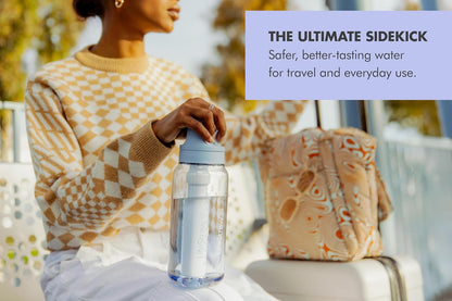 LifeStraw Go Series – BPA-Free Water Filter Bottle for Travel and Everyday use removes Bacteria, parasites and microplastics, Improves Taste, 22oz; Clear