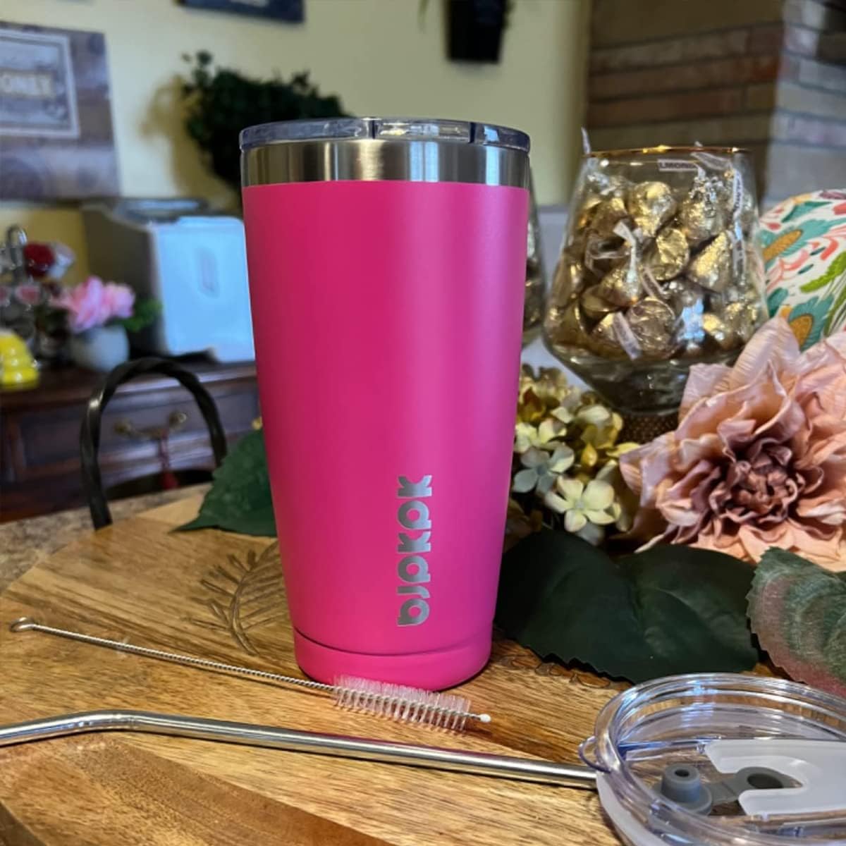 20 oz Coffee Tumbler with Lid & Straw, Insulated Stainless Steel Mug | Double Wall Vacuum, Keeps Hot/Cold, BPA Free, Leak Proof, Iced Coffee Cup Fit Car Holder, Travel & Beach, Lavender Green - Colors A