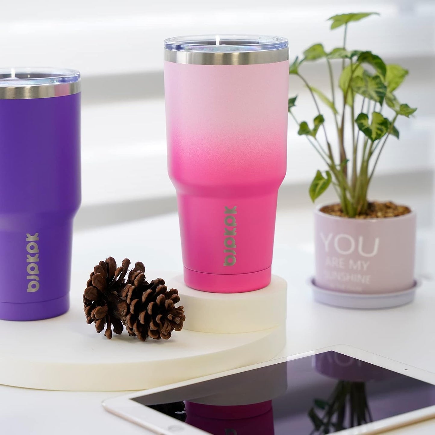 20 oz Coffee Tumbler with Lid & Straw, Insulated Stainless Steel Mug | Double Wall Vacuum, Keeps Hot/Cold, BPA Free, Leak Proof, Iced Coffee Cup Fit Car Holder, Travel & Beach, Lavender Green - Colors A
