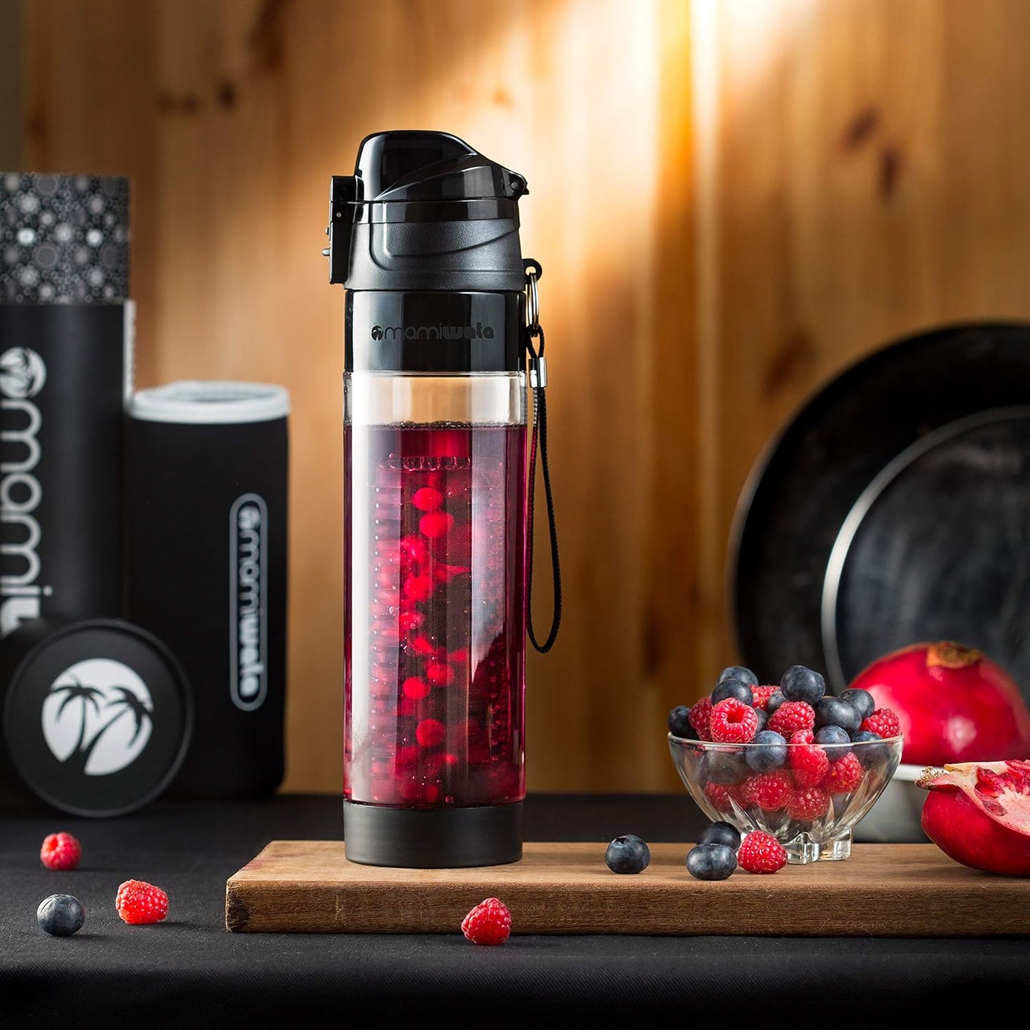 MAMI WATA Fruit Infuser Water Bottle – 24 oz – Tritan Plastic - Unique Stylish Design – Fruit Infused Water recipes eBook & Insulating sleeve – Beautiful Gift Box
