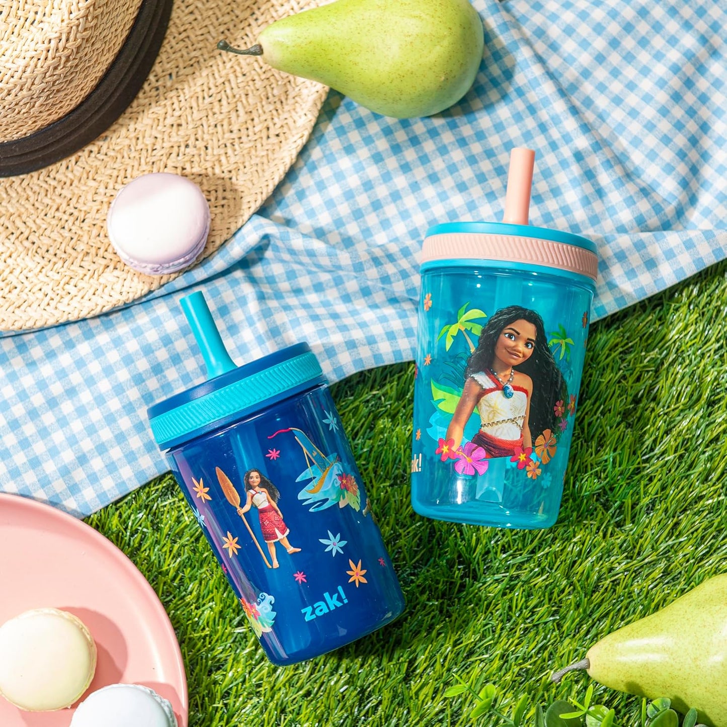 Zak Designs 15oz Bluey Kelso Tumbler Set, Leak-Proof Screw-On Lid with Straw Made of Durable Plastic and Silicone, Perfect Bundle for Kids, 2 Count (Pack of 1) - Colors B