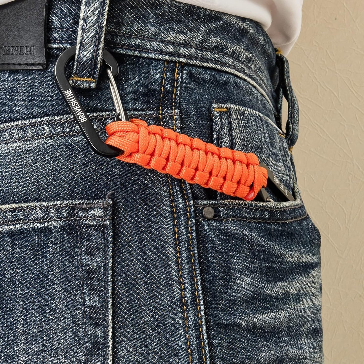 BRAVESHINE Paracord Keychain Carabiner Clip, D Ring Lanyard Hanger Stroller Hook for Water Bottle, Key, Backpacks, Men, Women