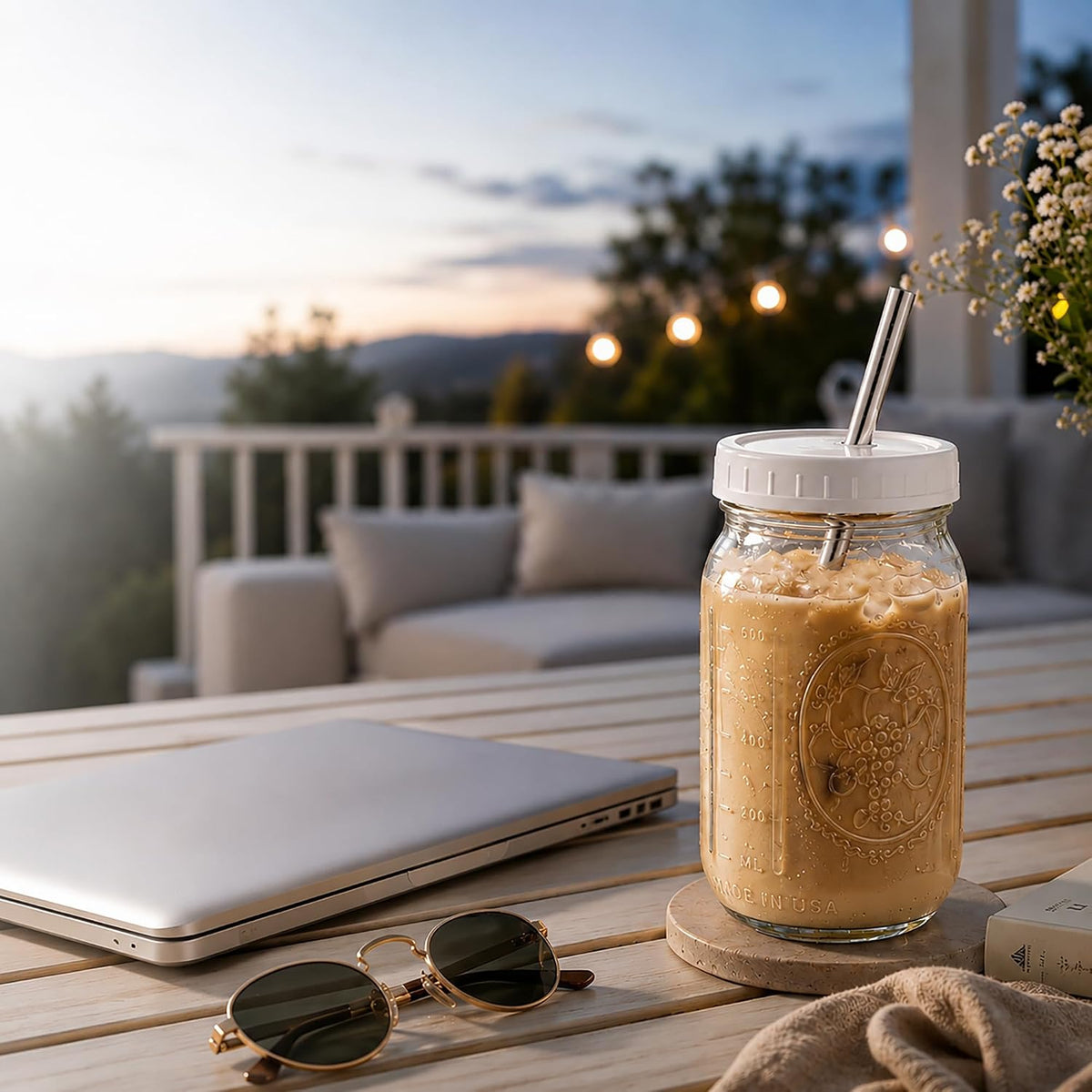 Reusable Wide Mouth Smoothie Boba Tea Cups Bubble Tea Cups with Lids and Silver Straws Mason Jars Glass Cups (2-pack, 32 oz mason jars)