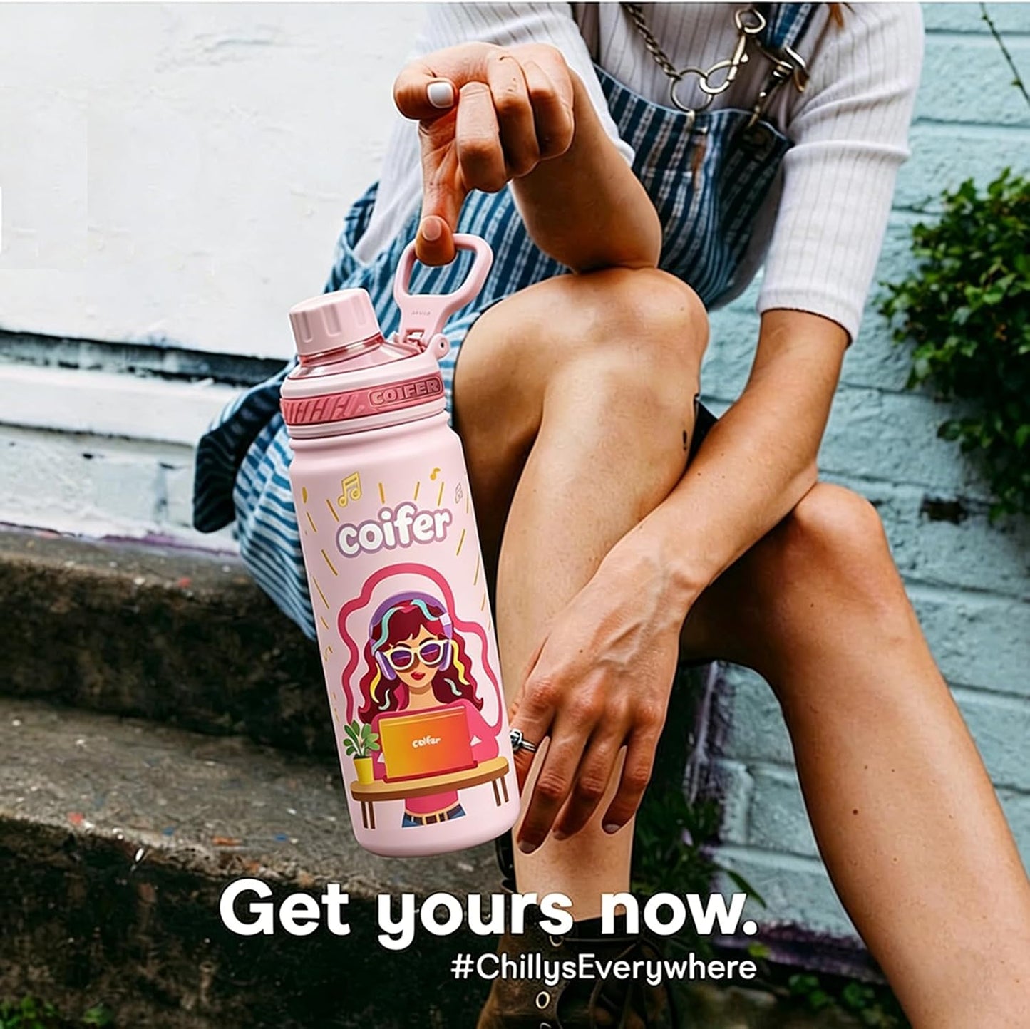 22 oz Insulated Water Bottle with Handle
