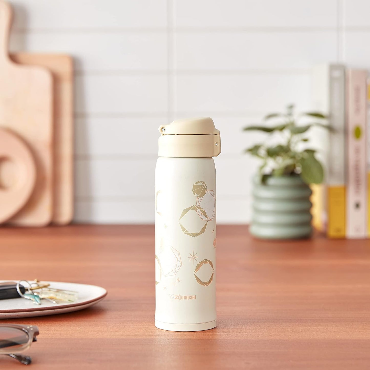 SM-SE48NZ Stainless Steel Vacuum Insulated Mug, 16-Ounce, Beige Gold
