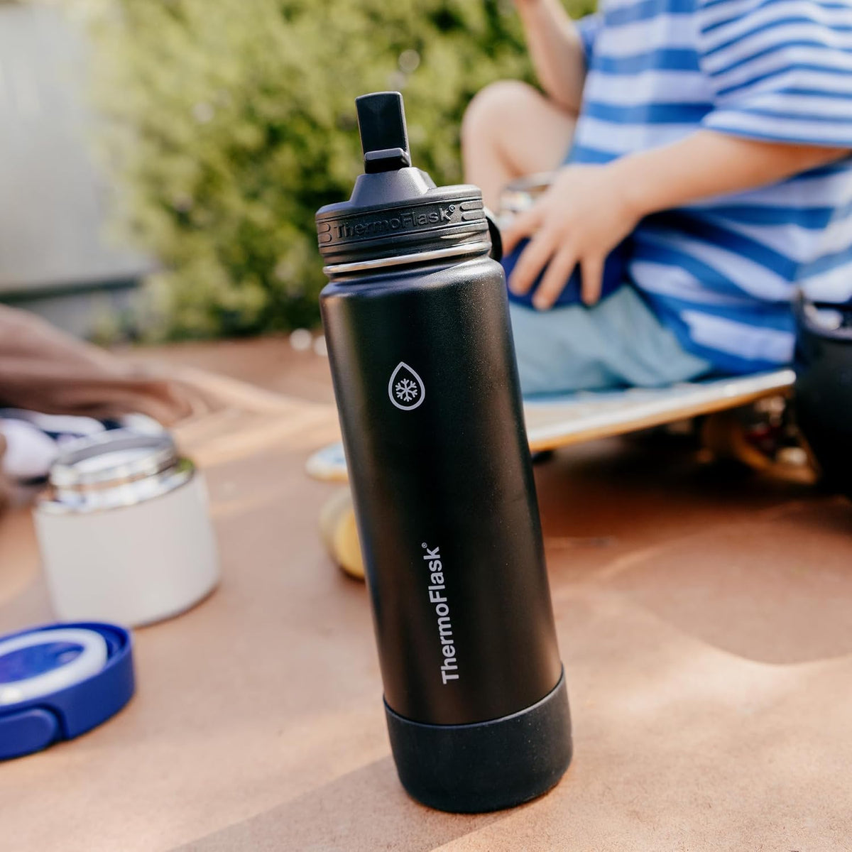Insulated Water Bottle with Straw Lid (24 oz, Lemonade Stand) - Leakproof, Stainless Steel Water Bottle for Cold & Hot Drinks, Travel & Daily Hydration