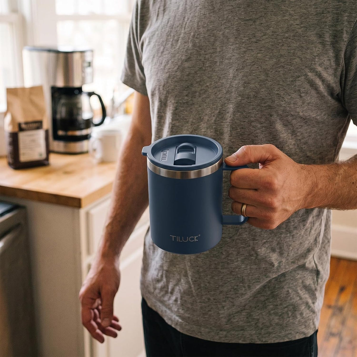 TILUCK 20 oz Insulated Coffee Tumbler with BPA-Free Lid