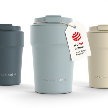 LARS NYSØM Thermo Coffee Mug to go 17oz | Travel Mug 0.5 Liter with Insulation | Silicone grip base | Leak Proof Stainless Steel Tumbler for Coffee and Tea on the Go (Powder Midnight Blue, 17oz)