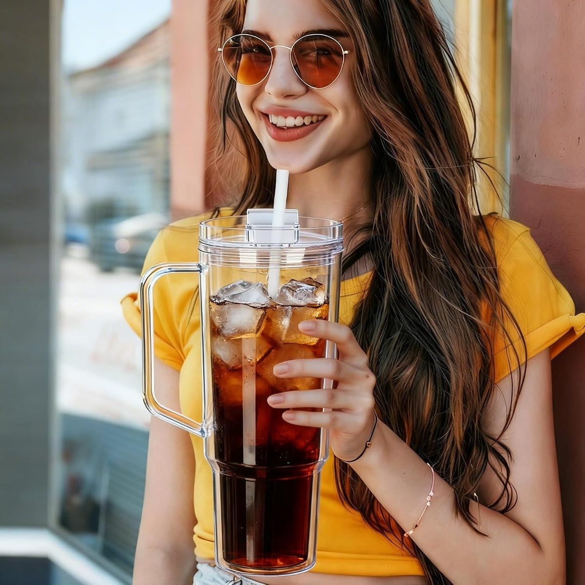 40 oz Plastic Tumblers with Handle, Screw Off Lid with Included Straw, Double Wall Leakproof Reusable Water Bottle Travel Mug Cup for Iced Coffee, Hot Cold Drink, Smoothie (2, Transparently)
