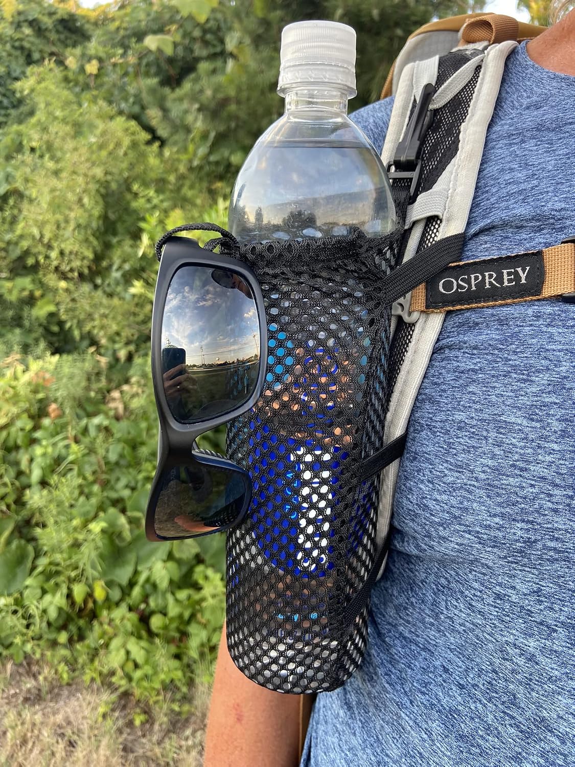 Water Bottle Holder for Backpack Shoulder Strap - Ultralight 0.7 Ounces, Fits 1L Smartwater, Durable Mesh, Snap Hook Mount Backpack Attachment