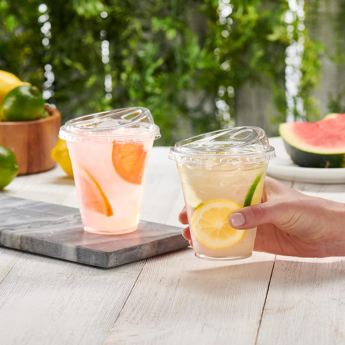 24 oz Clear Plastic Iced Coffee Cups with Lids [100 Sets]