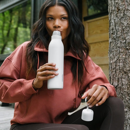 FreeSip Sway Insulated Stainless Steel Water Bottle with Two-Way Spout, Built-In Straw and Bucket Handle, Made for Travel, School, and Sports, 30oz, BPA Free, Leak Proof, Daybreak