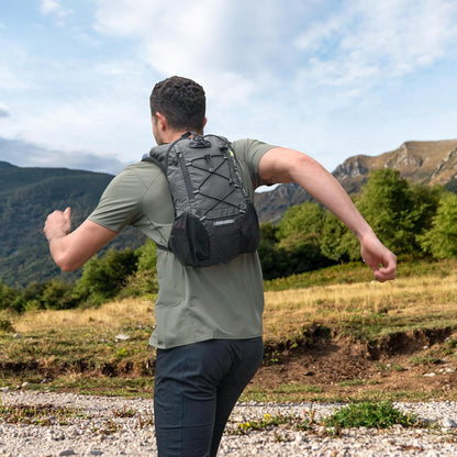 Lightweight Hydration Backpack, Running Backpack with 2L Water Bladder