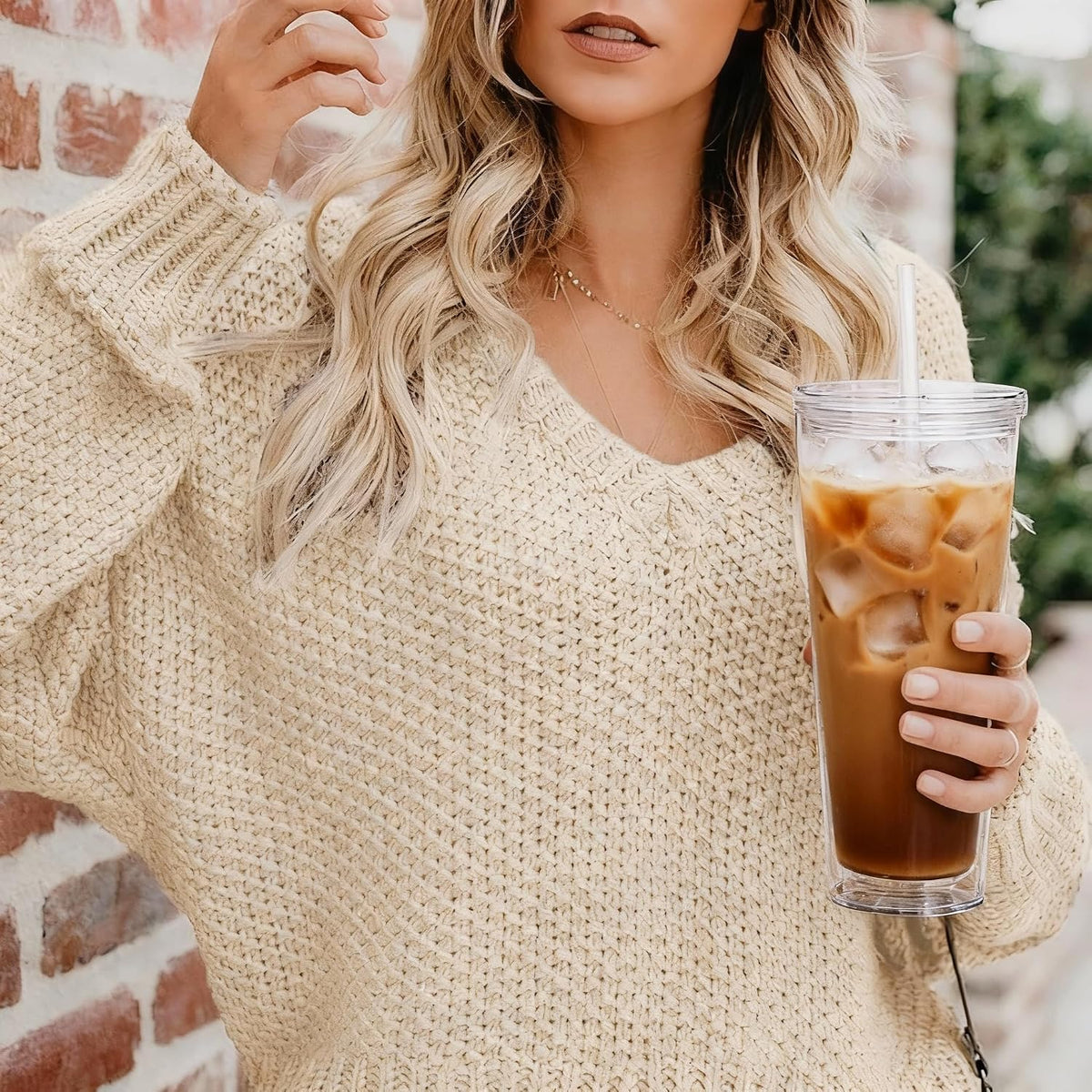 24oz Tumbler with Lid and Straw, Leak Proof and Double Wall Insulated Reusable Plastic Cups,Travel Reusable Iced Coffee Cup (2, White Butterfly)