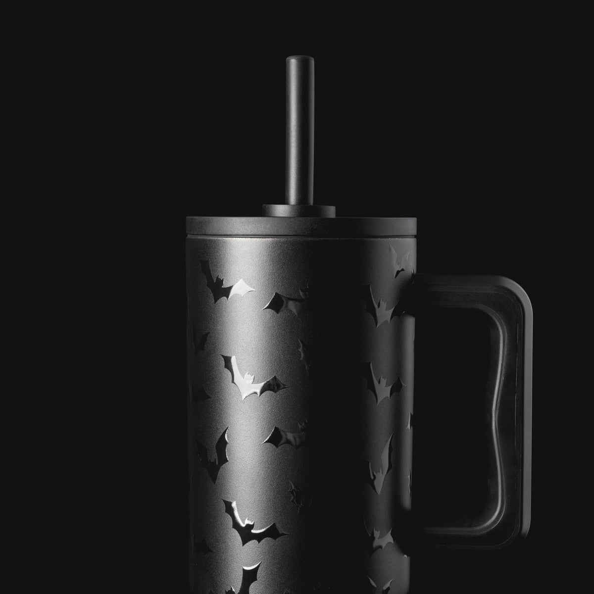 40oz Leak-Proof Ceramic Lined Tumbler with Handle | Skiing | Trek Signature Insulated Water Bottle with Straw Lid | Cupholder Friendly Tumbler with Silicone Base | Downhill Skiing