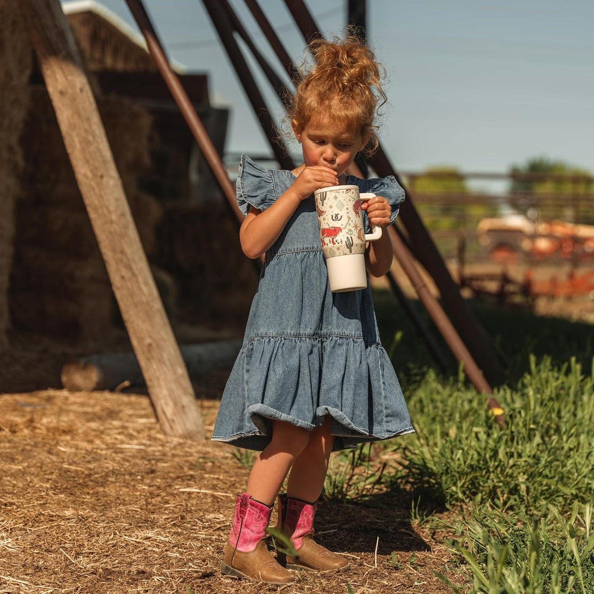 Traveler 20oz Kids Insulated Tumbler with Handle, Primrose