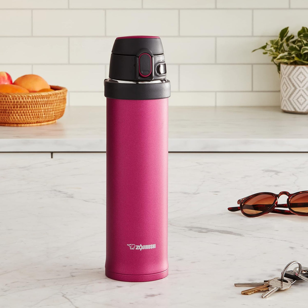 SM-QHE60GK, Flip-and-Go Stainless Mug, 20-Ounce, Teal