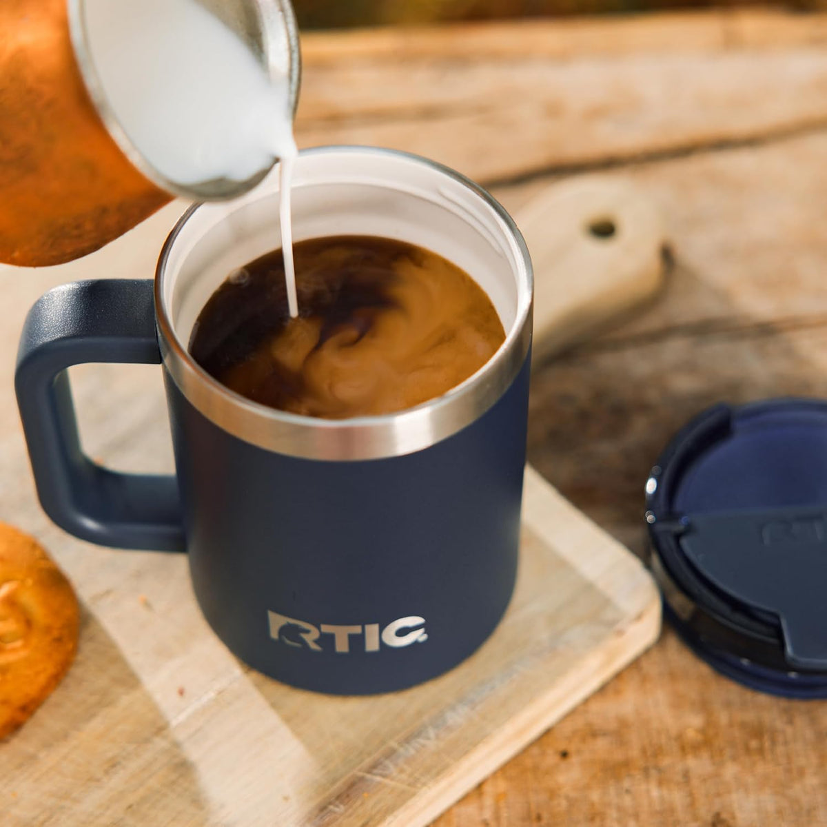 12oz Essential Mug with Lid and Handle, Ceramic Lined, Beach