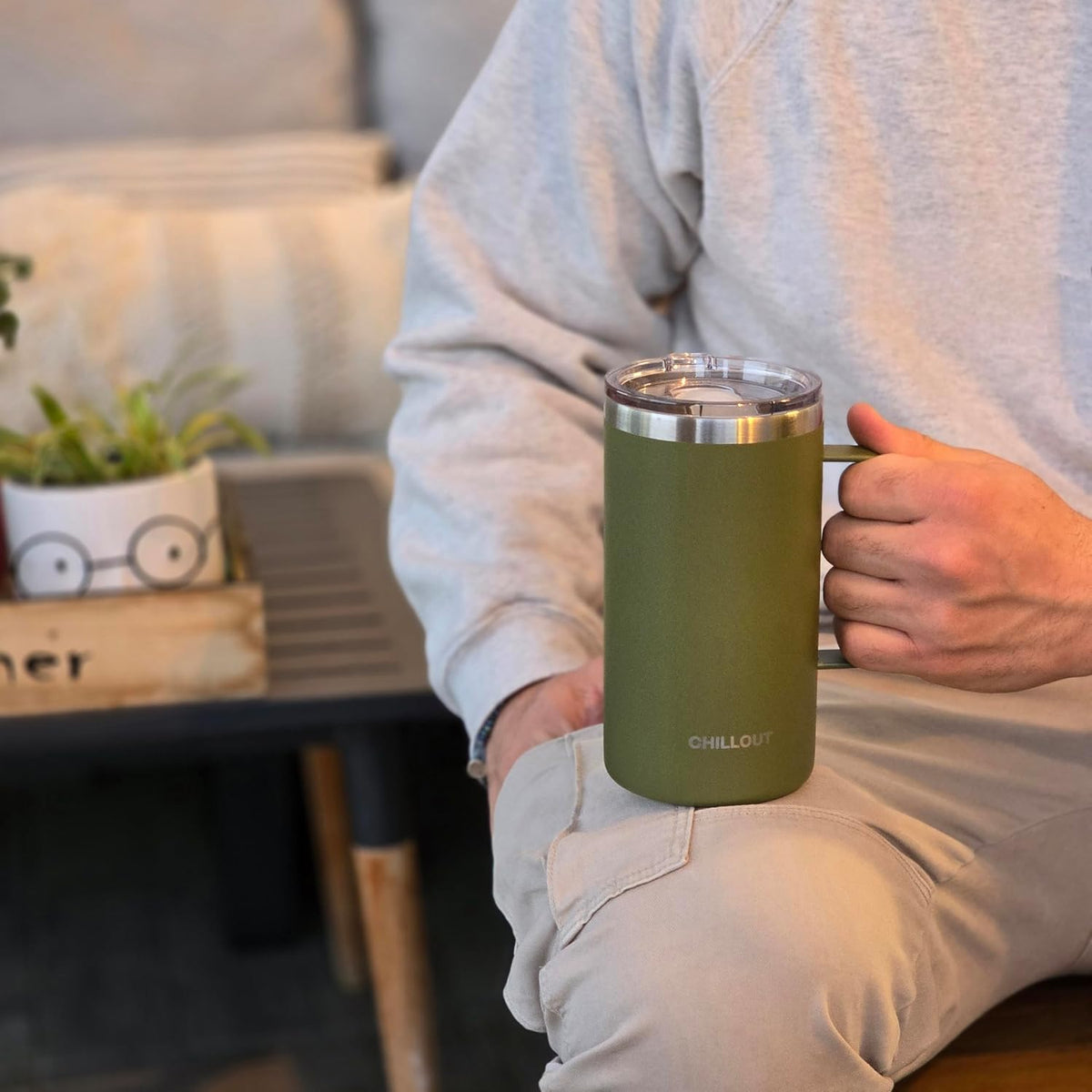 Stainless Steel 16 oz Vacuum Insulated Coffee Mug with Handle and Lid, Large Thermal Camping Coffee Mug Cup with Durable Sliding Lid for Men & Women, Keeps your Beverages Hot & Cold