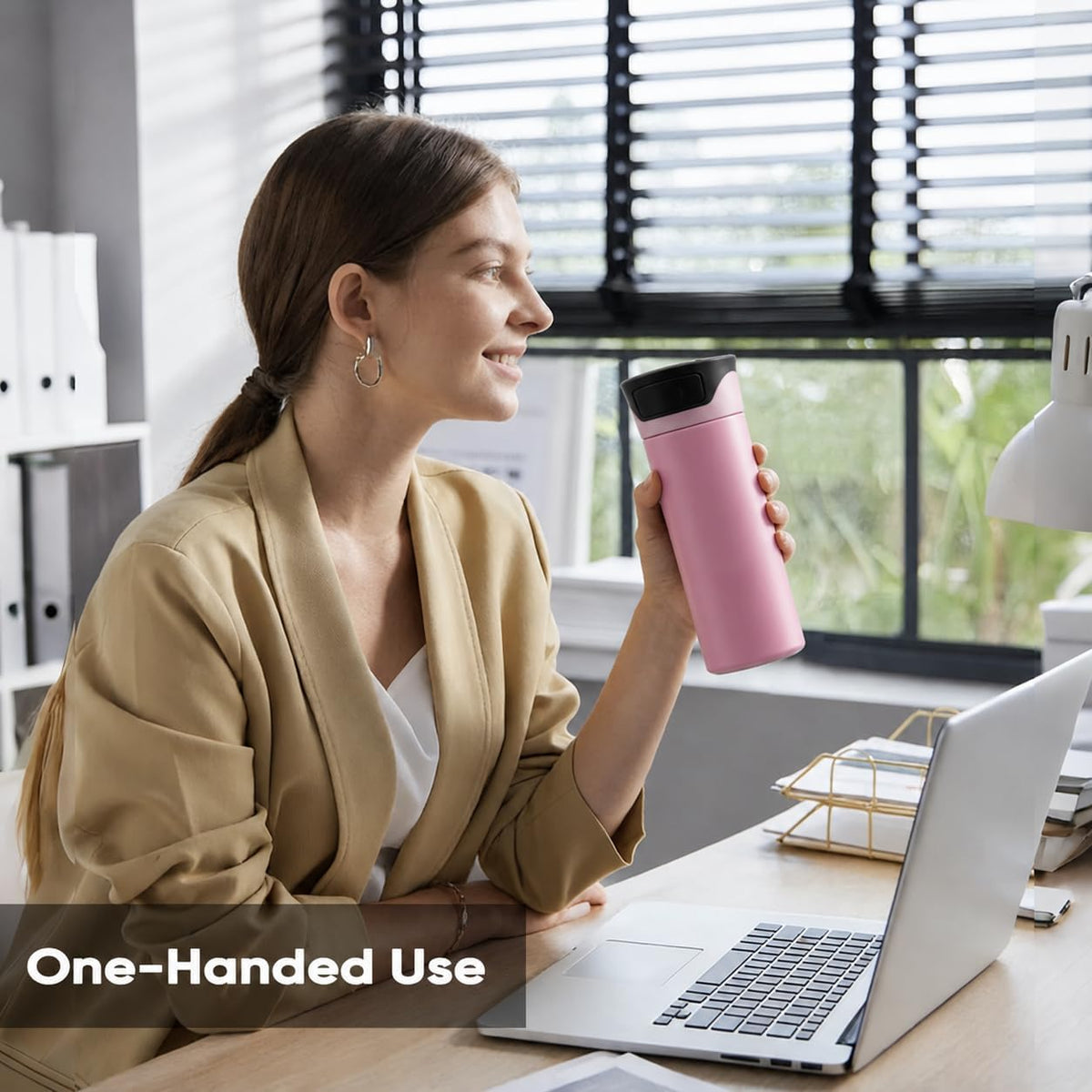 17 oz Leakproof Insulated Travel Coffee Mug with One-Hand Lid