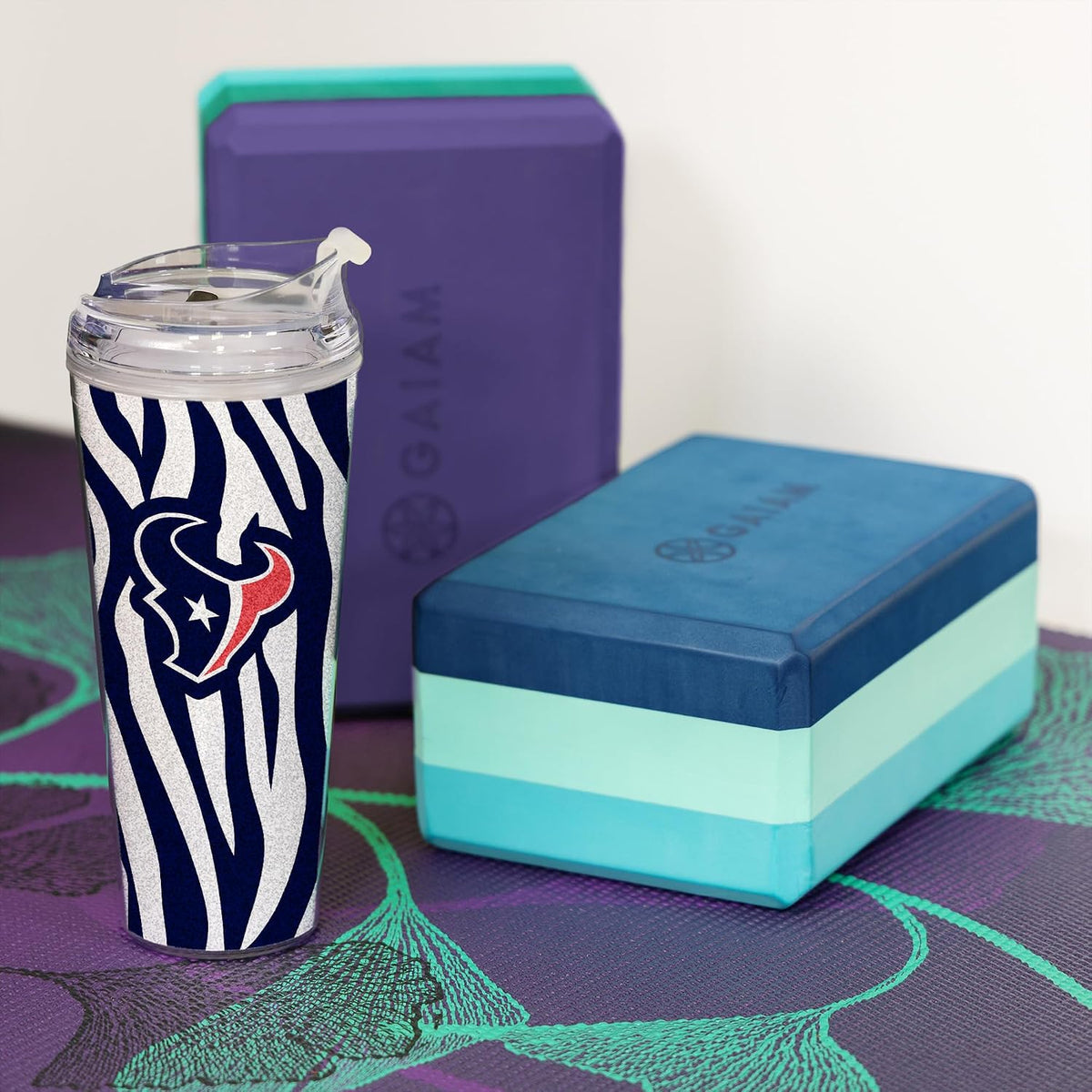 NFL Football Glitter 24oz Acrylic Glitter Tumbler with Hinged Lid, Officially Licensed Double Wall Tumbler with Straw